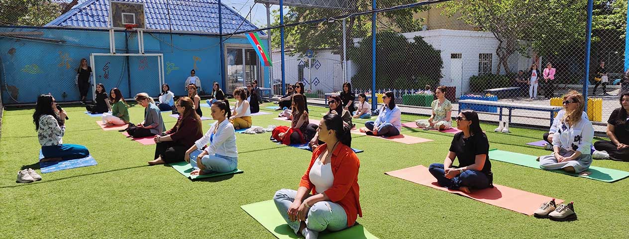 Hədəf liseyində Hədəf Konseptinə xas ”Analar Liseydə” tədbiri keçirildi.