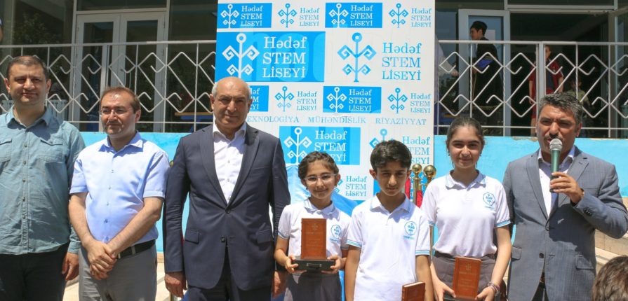 Hədəf STEM Liseyində 15 iyun Qurtuluş gününə həsr olunmuş EFMF 2019 – Elm, Faydalılıq, Mühəndislik Festivalı keçirildi