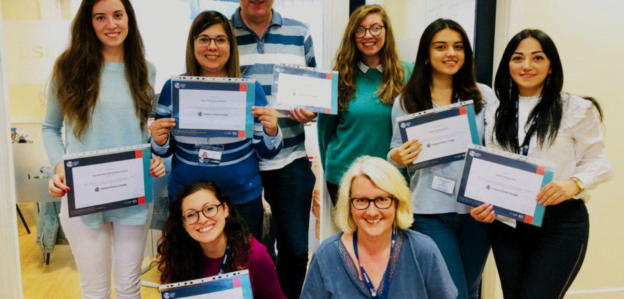 Hədəf STEM Liseyinin müəllimləri 5-17 avqust tarixlərində İngiltərənin Liverpul şəhərində keçirilən TKT və CLİL təlimlərində iştirak etmişlər